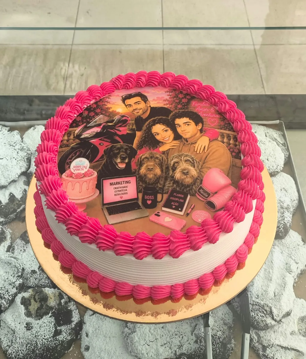 Bolo de Aniversário da Marta Redondo